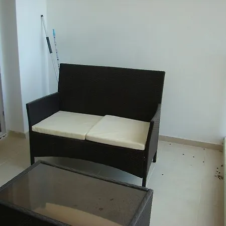 Apartamento Studio In Caesar Trikomo