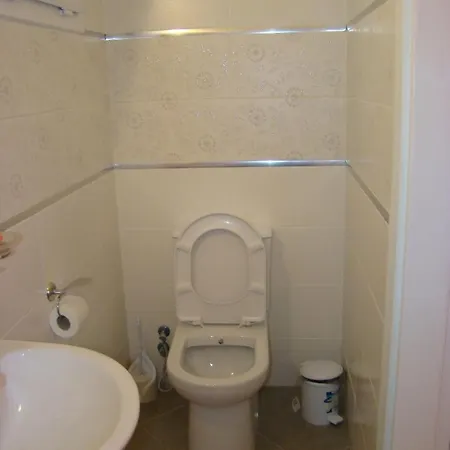 Studio In Caesar Appartamento Trikomo